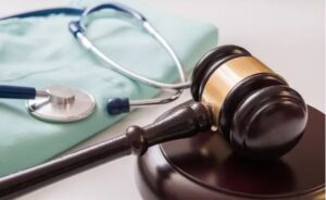 Accedé a tratamientos, medicamentos y coberturas médicas que te corresponden por ley con una atención rápida y personalizada en tus reclamos de salud. Derecho a la salud